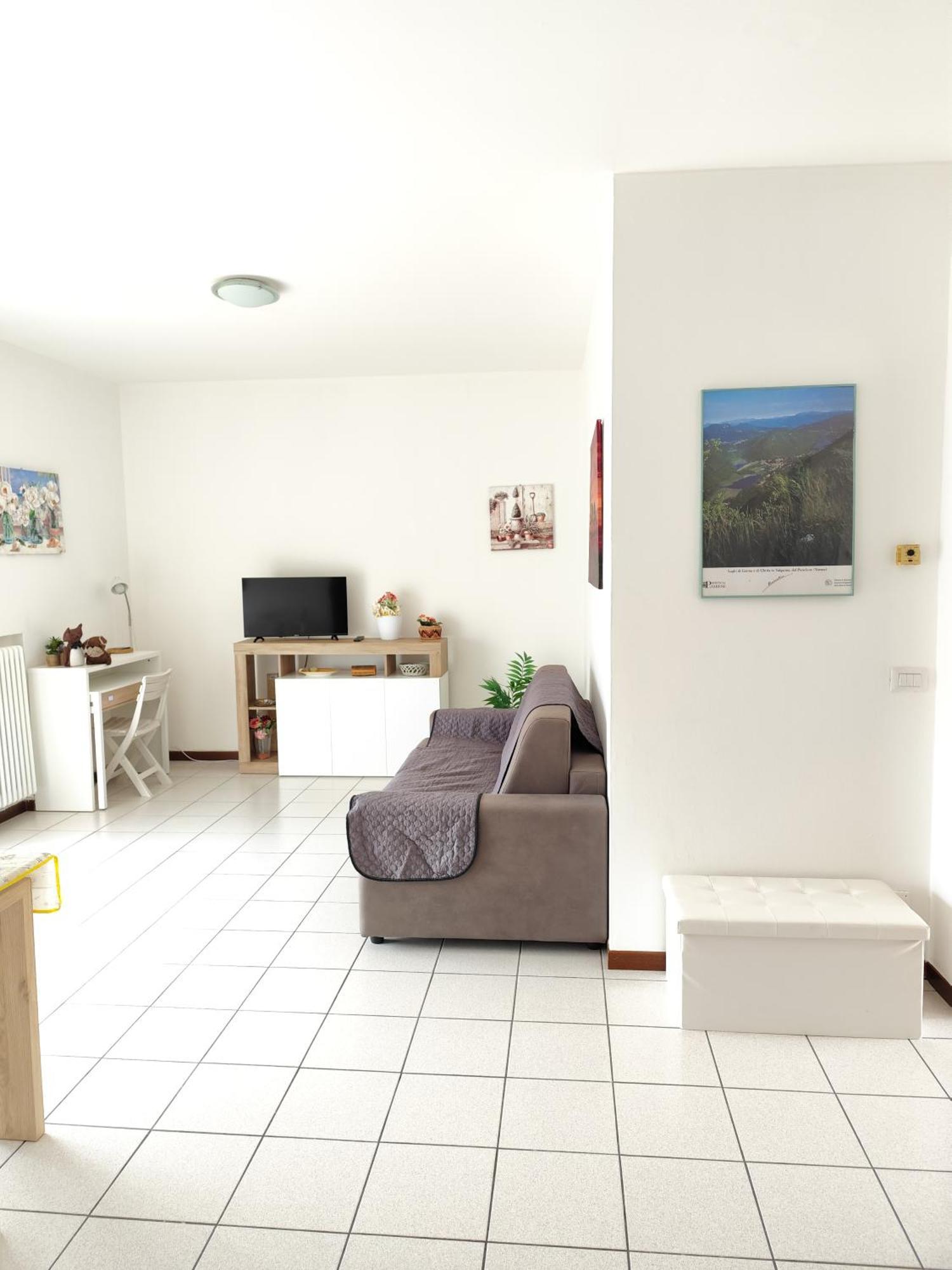 Residenza Tiziana Apartment ลุยโน ภายนอก รูปภาพ